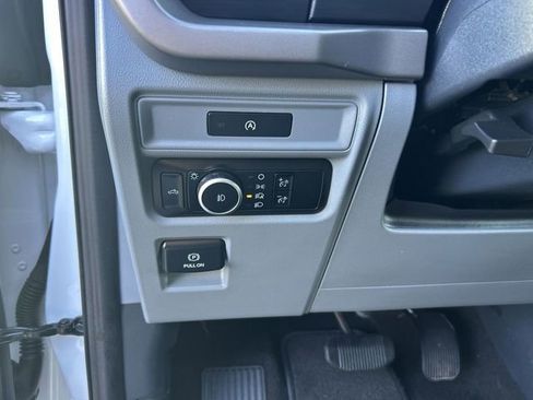 Used 2025 Ford F150 XLT w/ Equipment Group 301A Standard image 17