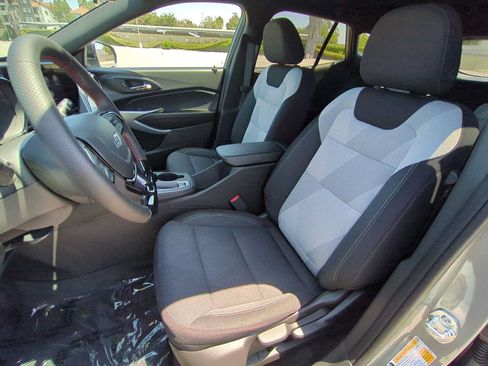 New 2026 Chevrolet Trax RS FWD image 22