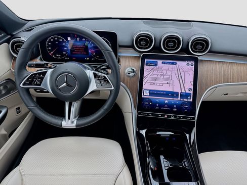 Used 2024 Mercedes-Benz C 300 Sedan image 15