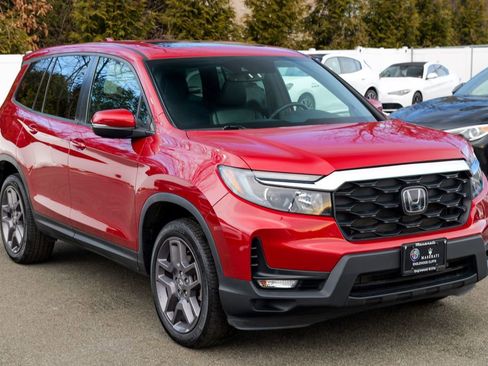 Used 2023 Honda Passport EX-L image 9