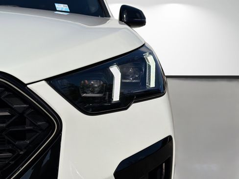 New 2026 BMW X2 xDrive28i w/ Technology Package AWD/4WD image 9