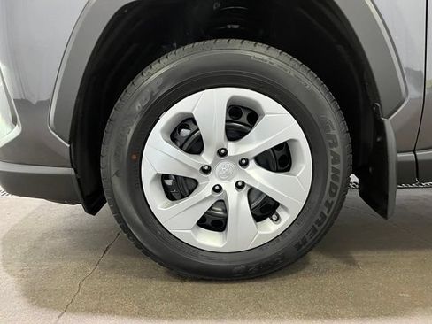 Certified 2024 Toyota RAV4 LE AWD/4WD image 22