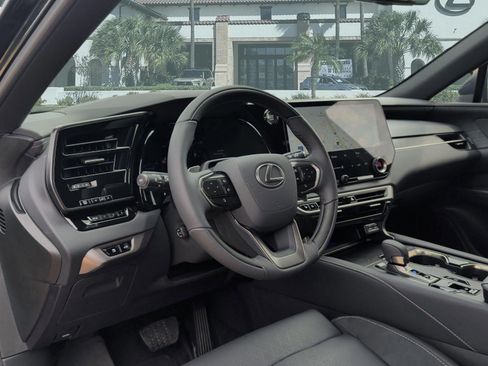 Certified 2026 Lexus RX 350 FWD w/ Convenience Package image 12