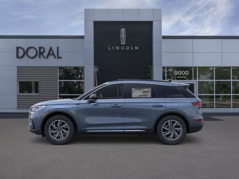 New 2026 Lincoln Corsair Premiere FWD image 3