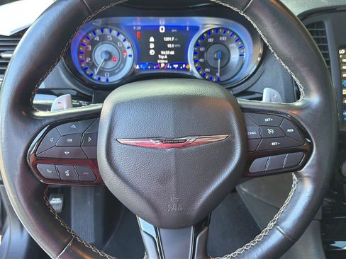 Used 2022 Chrysler 300 S RWD image 19