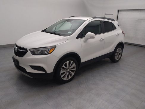 Used 2019 Buick Encore Preferred image 2
