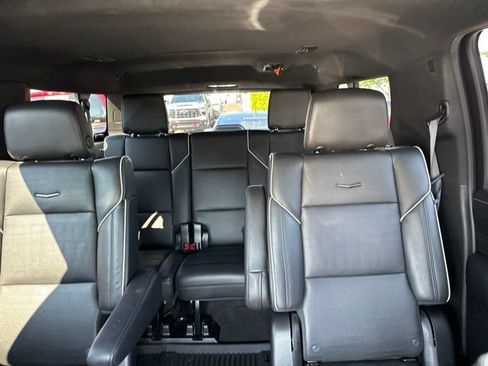 Used 2023 Cadillac Escalade ESV Sport w/ Touring Package AWD/4WD image 12