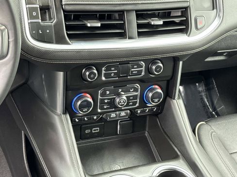 Certified 2023 Chevrolet Suburban Premier image 4