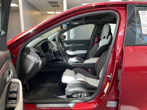 Used 2023 Cadillac CT5 V Blackwing w/ Carbon Fiber Package 2 image 28