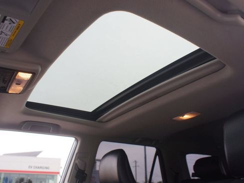 Used 2018 Toyota 4Runner Limited RWD image 6