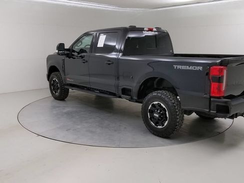 Certified 2026 Ford F350 Lariat w/ Tremor Off-Road Package AWD/4WD image 17