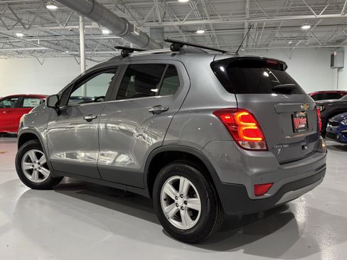 Used 2020 Chevrolet Trax LT w/ Driver Confidence Package image 17