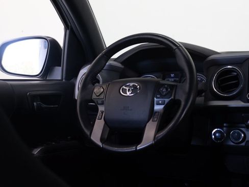 Used 2023 Toyota Tacoma TRD Off-Road AWD/4WD image 24