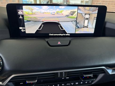 Used 2024 MAZDA CX-90 Plug-In Hybrid w/ Premium Plus AWD/4WD image 18