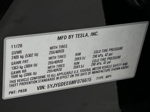 Used 2021 Tesla Model Y Long Range image 24