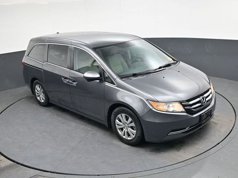 Used 2016 Honda Odyssey SE image 24