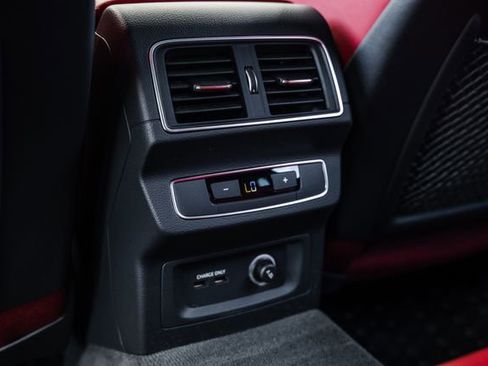 Used 2019 Audi SQ5 Premium Plus w/ Premium Plus Package image 75