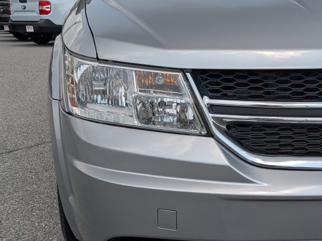 Used 2020 Dodge Journey SE w/ SE Popular Equipment Group FWD image 10