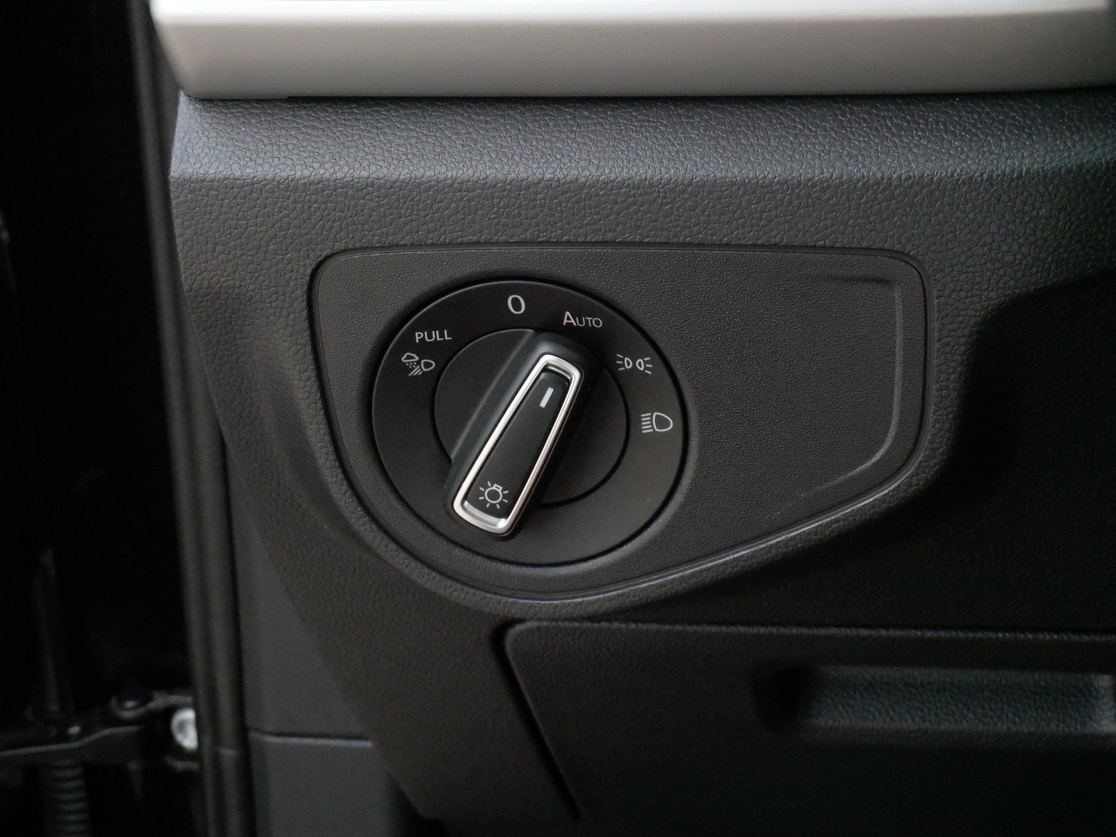 Certified 2023 Volkswagen Atlas SEL AWD/4WD image 27