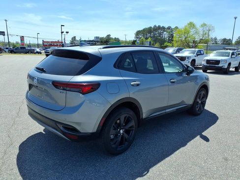 Used 2023 Buick Envision Essence w/ Sport Touring Package FWD image 5