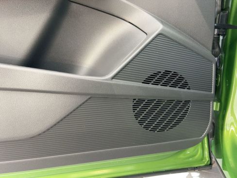 New 2026 Volkswagen Taos SE image 21