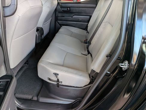 Certified 2025 Toyota Tacoma SR5 image 25