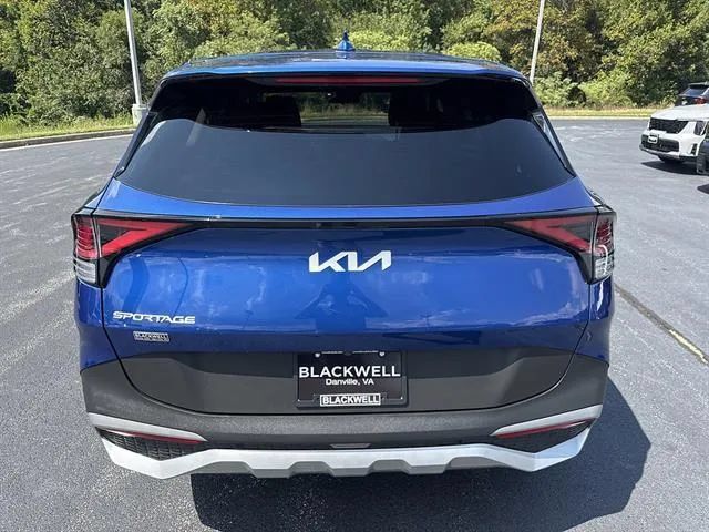 Certified 2023 Kia Sportage EX FWD image 6