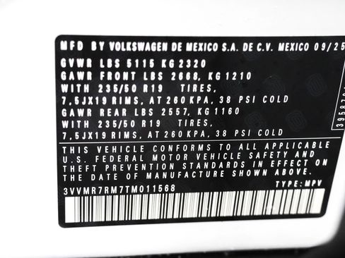 Used 2026 Volkswagen Tiguan SE w/ Panoramic Sunroof Package AWD/4WD image 49