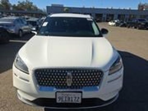 Used 2022 Lincoln Corsair FWD w/ Equipment Group 101A image 2