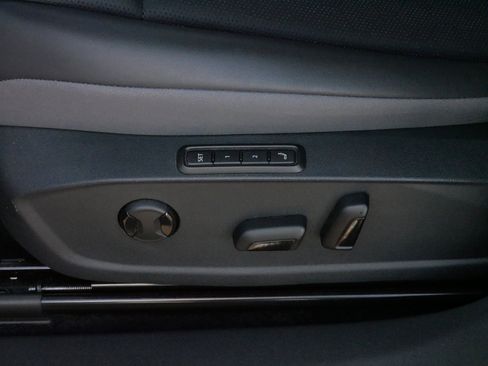 Certified 2023 Volkswagen ID.4 Pro S image 20