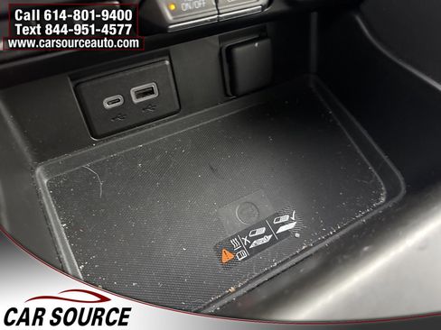 Used 2024 Chevrolet Tahoe RST w/ Luxury Package image 35