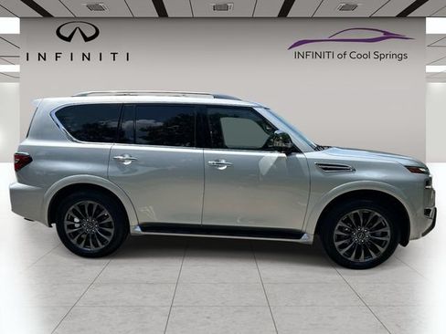 Used 2024 Nissan Armada Platinum w/ Captain's Chairs Package AWD/4WD image 8