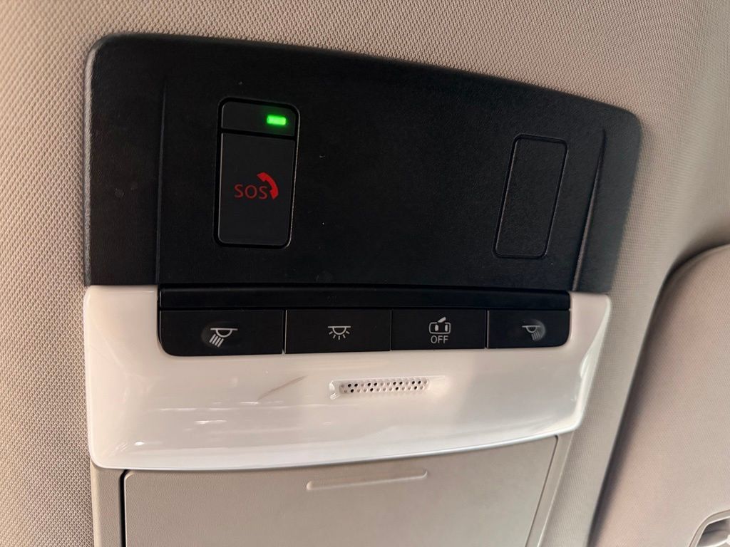 Used 2024 Nissan Pathfinder SV FWD image 23