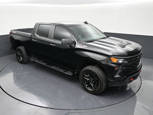 Used 2024 Chevrolet Silverado 1500 Custom Trail Boss AWD/4WD image 18