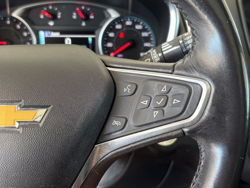Used 2018 Chevrolet Equinox LT w/ Sun & Infotainment Package AWD/4WD image 13