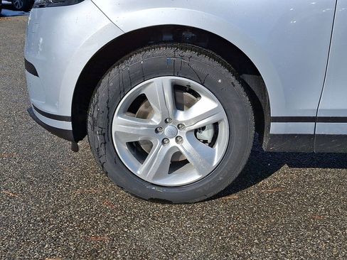 Certified 2025 Land Rover Range Rover Velar S image 16