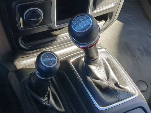 Used 2022 Jeep Wrangler Unlimited Sport image 22