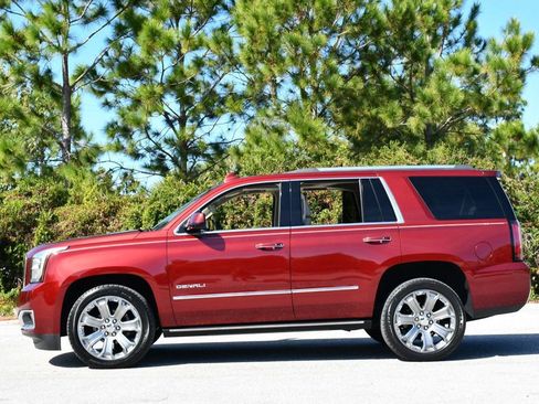 Used 2016 GMC Yukon Denali w/ Open Road Package image 30