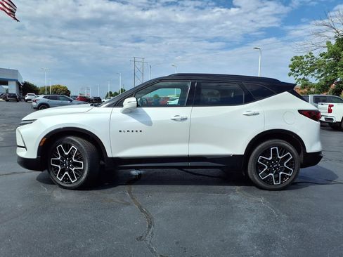 Used 2023 Chevrolet Blazer RS AWD/4WD image 31