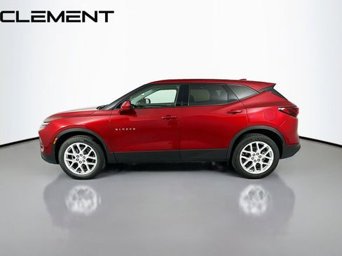 Used 2025 Chevrolet Blazer LT w/ Driver Confidence Package FWD image 6