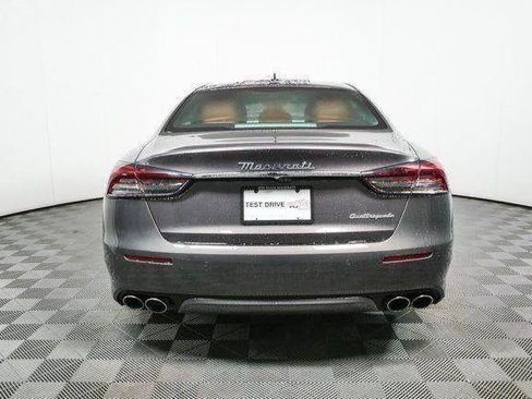 Used 2023 Maserati Quattroporte GT RWD image 27