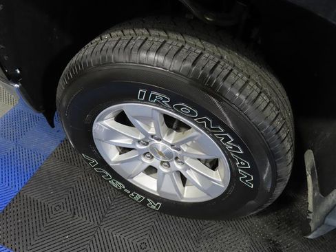 Used 2023 Chevrolet Silverado 1500 LT w/ Protection Package image 6