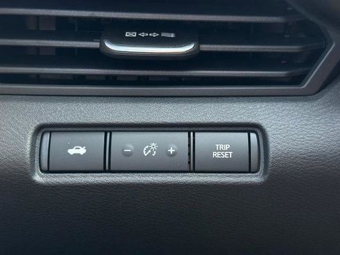 New 2025 Nissan Altima 2.5 SR image 24