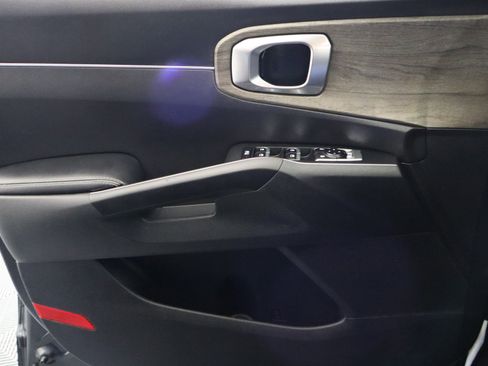 Used 2023 Kia Sorento EX image 36