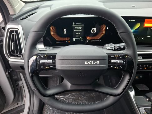 New 2026 Kia Sorento S FWD image 16