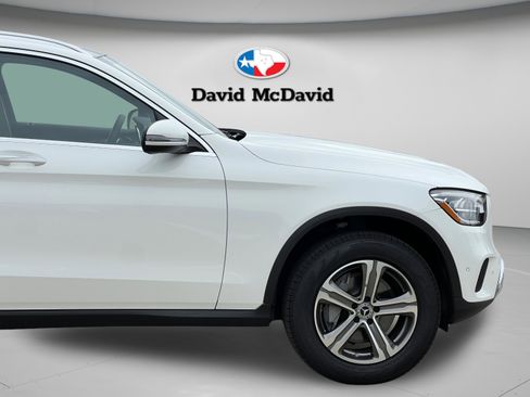 Used 2022 Mercedes-Benz GLC 300 4MATIC w/ Premium Package Lite image 33