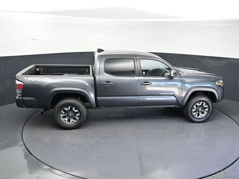 Used 2023 Toyota Tacoma TRD Off-Road w/ Technology Package AWD/4WD image 23
