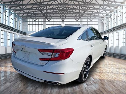 Used 2020 Honda Accord Sport image 4