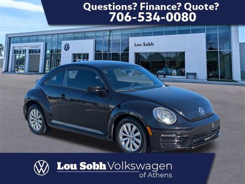 Used 2017 Volkswagen Beetle 1.8T S image 1