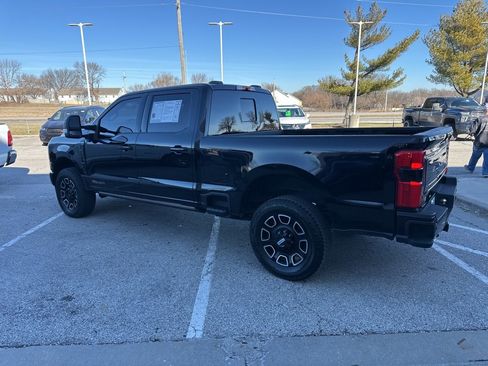 Used 2025 Ford F350 Platinum image 17